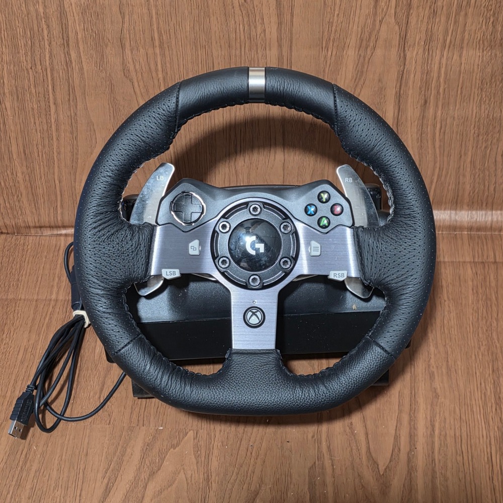 Logitech G920 Driving Force Racing Wheel for Xbox Series X|S Xbox One and PC